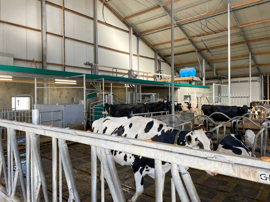 van de brake - farmonie farmtech - melkrobot-1