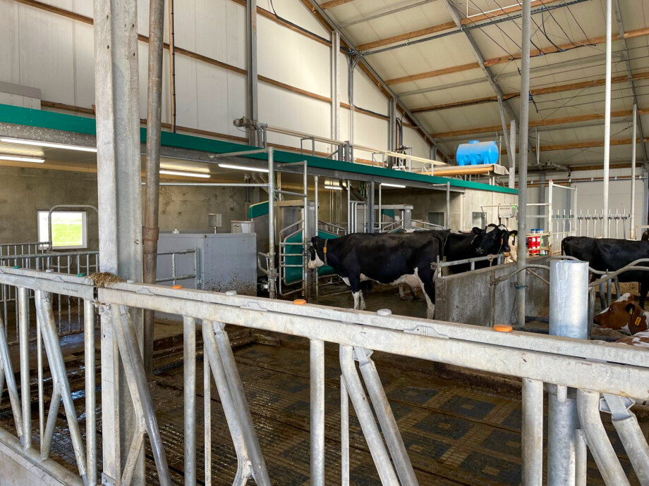 van de brake - farmonie farmtech - melkrobot-2